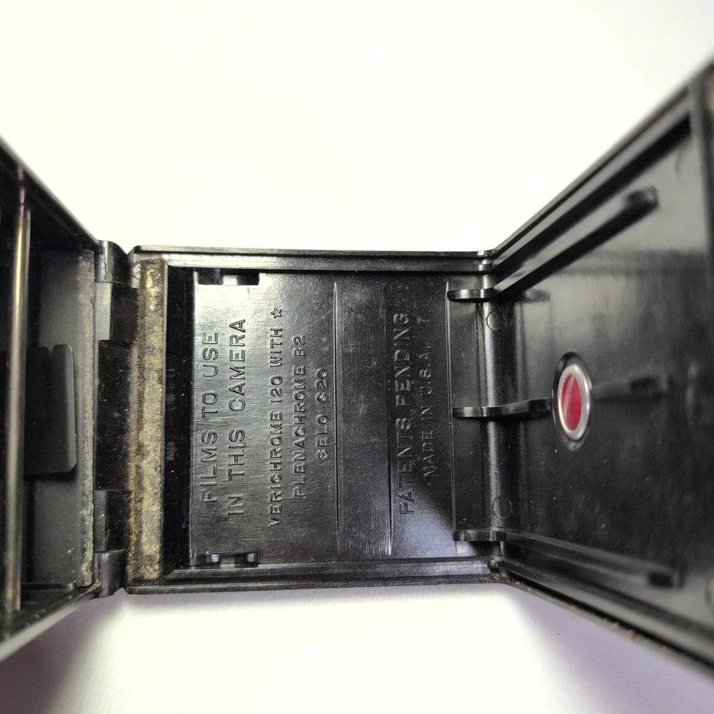 Vintage Spartus Full-Vue Box Camera 120 Film Top View Chicago Made In The USA